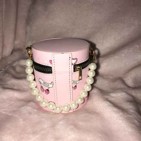 Hello Kitty Matte Shine Glitter 20 Piece LipGloss Pearl Pink Bag New - Picture 14 of 16